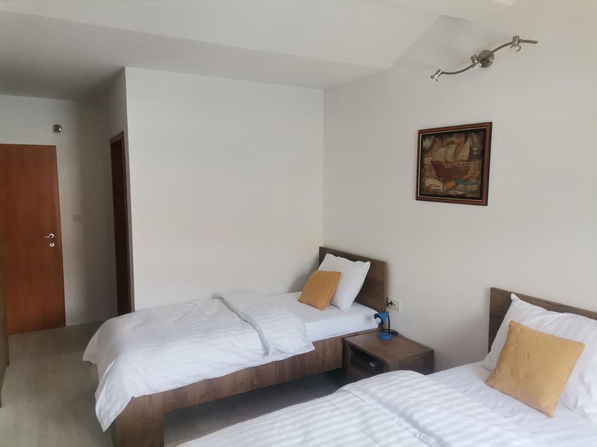 Apartments And Rooms Maritimo Dubrovnik Exterior photo